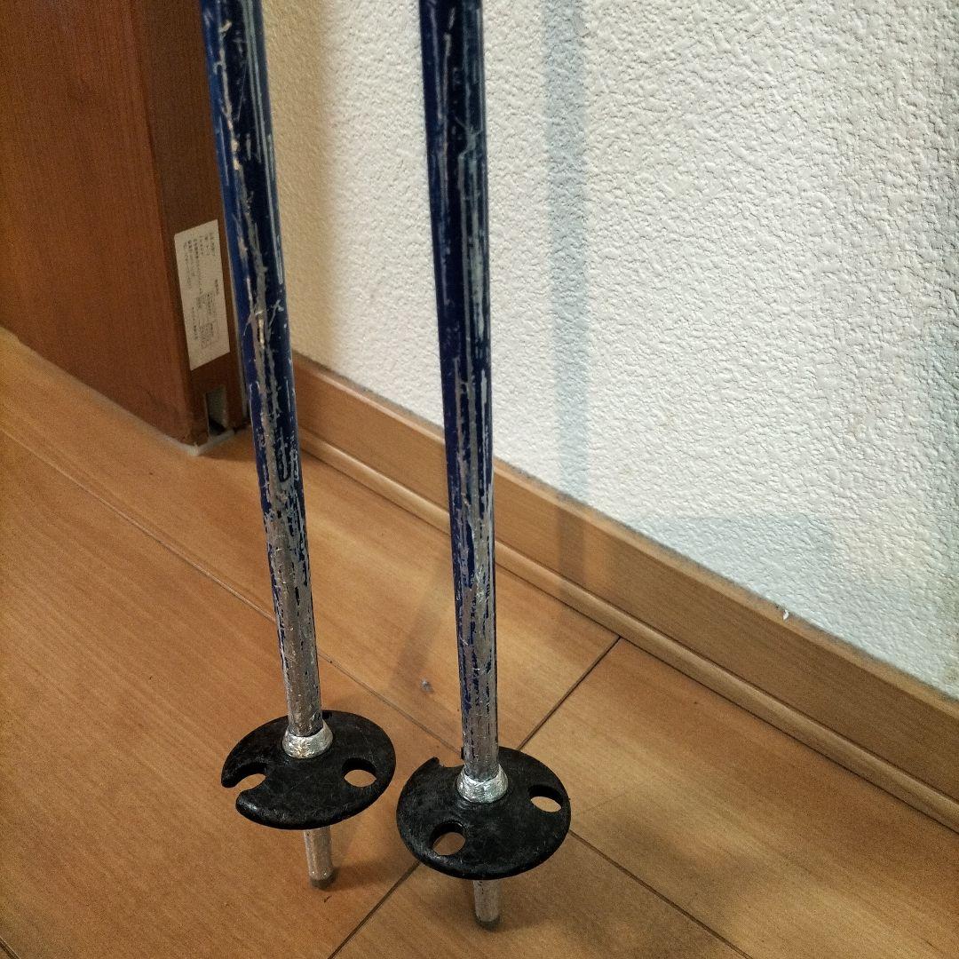 ジュニア用スキー板セット(板-ビンディング付き、ブーツ、ストック)