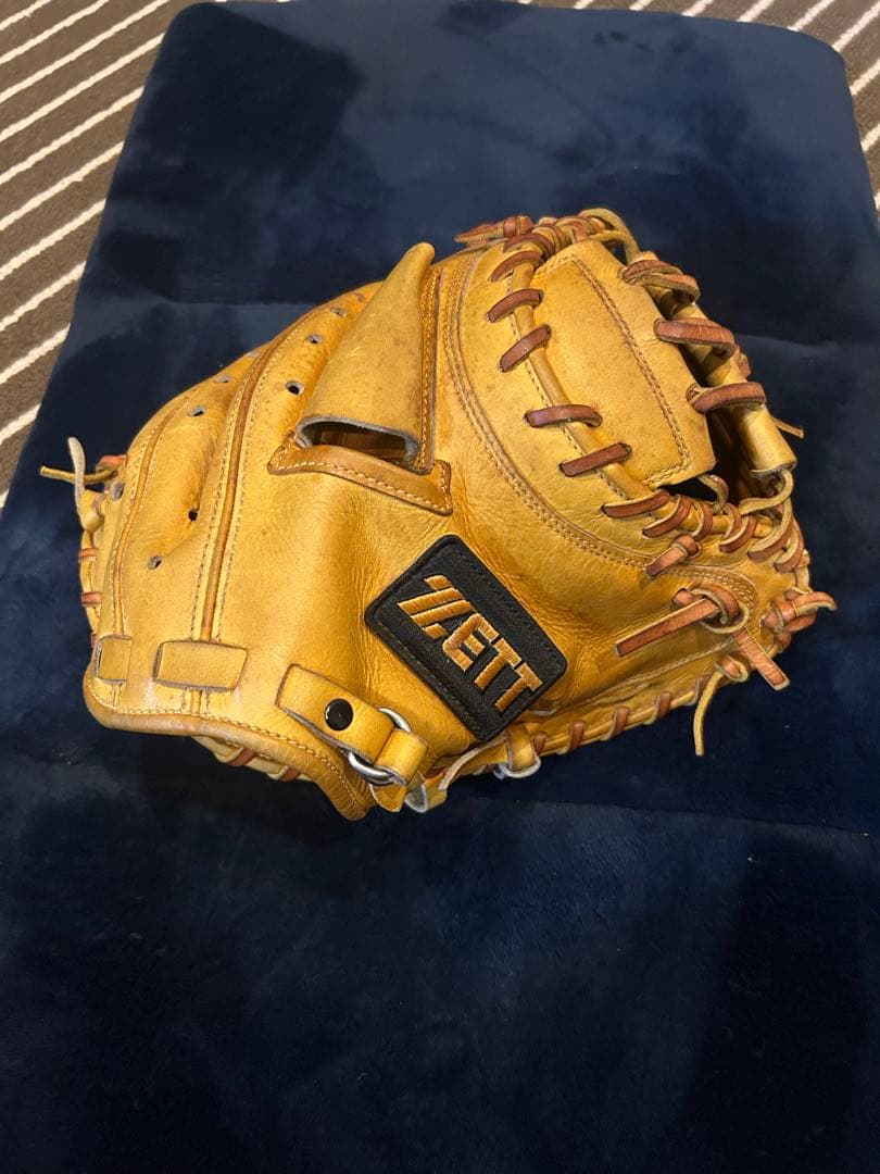 ZETTプロステイタス 硬式グローブ 右投げ用