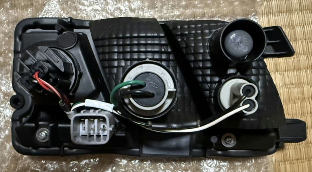 S710V　ハイゼットカーゴ　純正　左右テールランプ