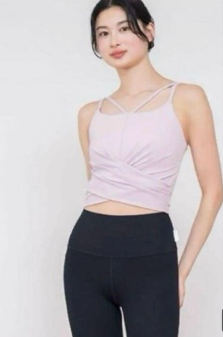 SUKALA ショートクロスキャミ&レギンスセットアップＬ