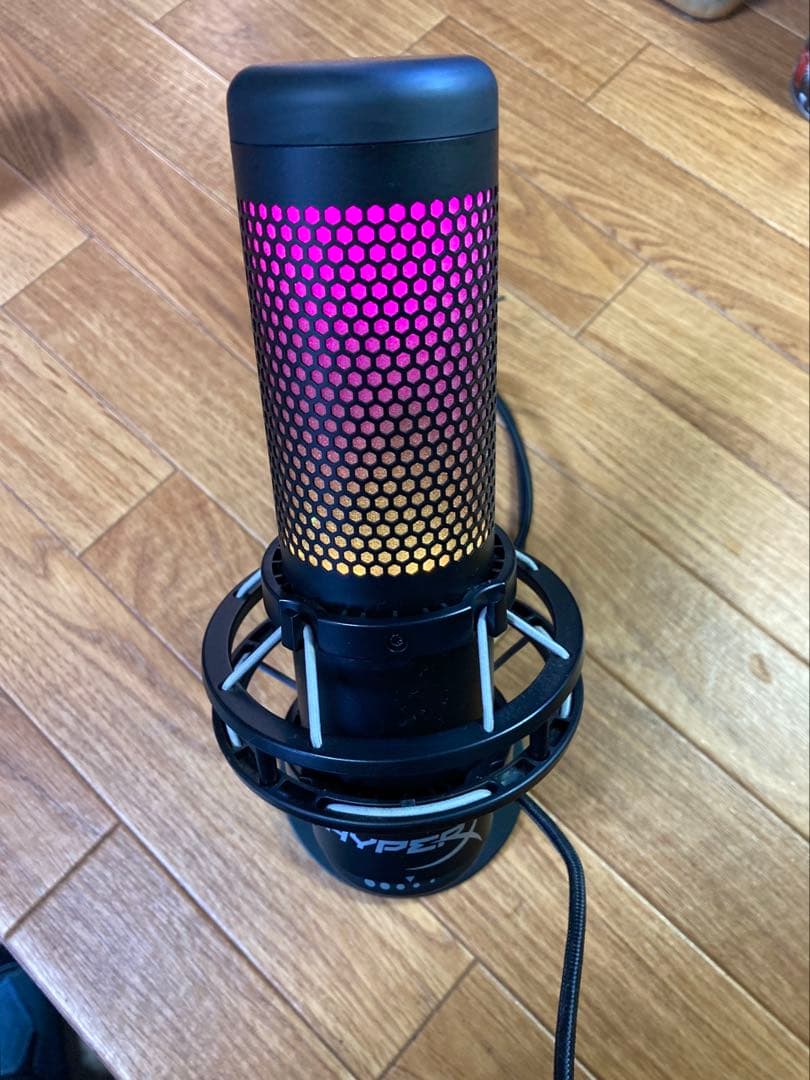 HyperX QuadCast S マイク
