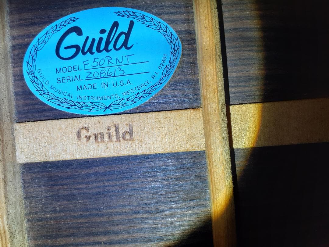 オ*ン様 Guild社製 稀代の名器 F50R NT 期間限定最終競売を実施いた