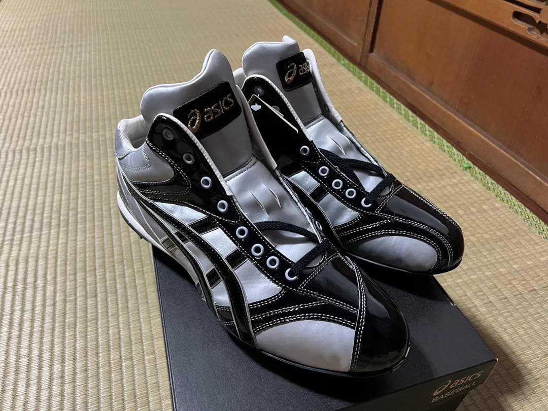 おのけん asics アシックス GOLDSTAGE スパイク 28㎝