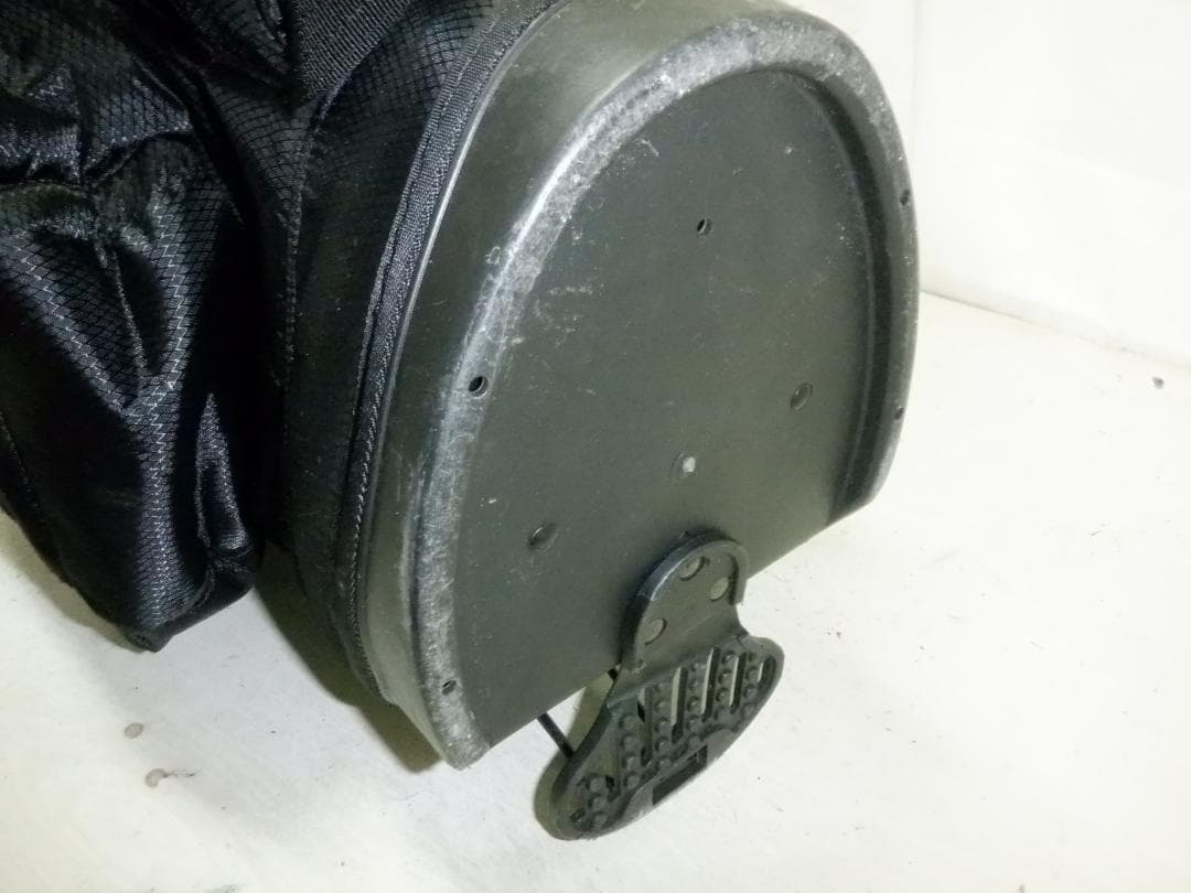 NEW ERA★ニューエラ★9.5型★軽量★美品★スタンド(BK)