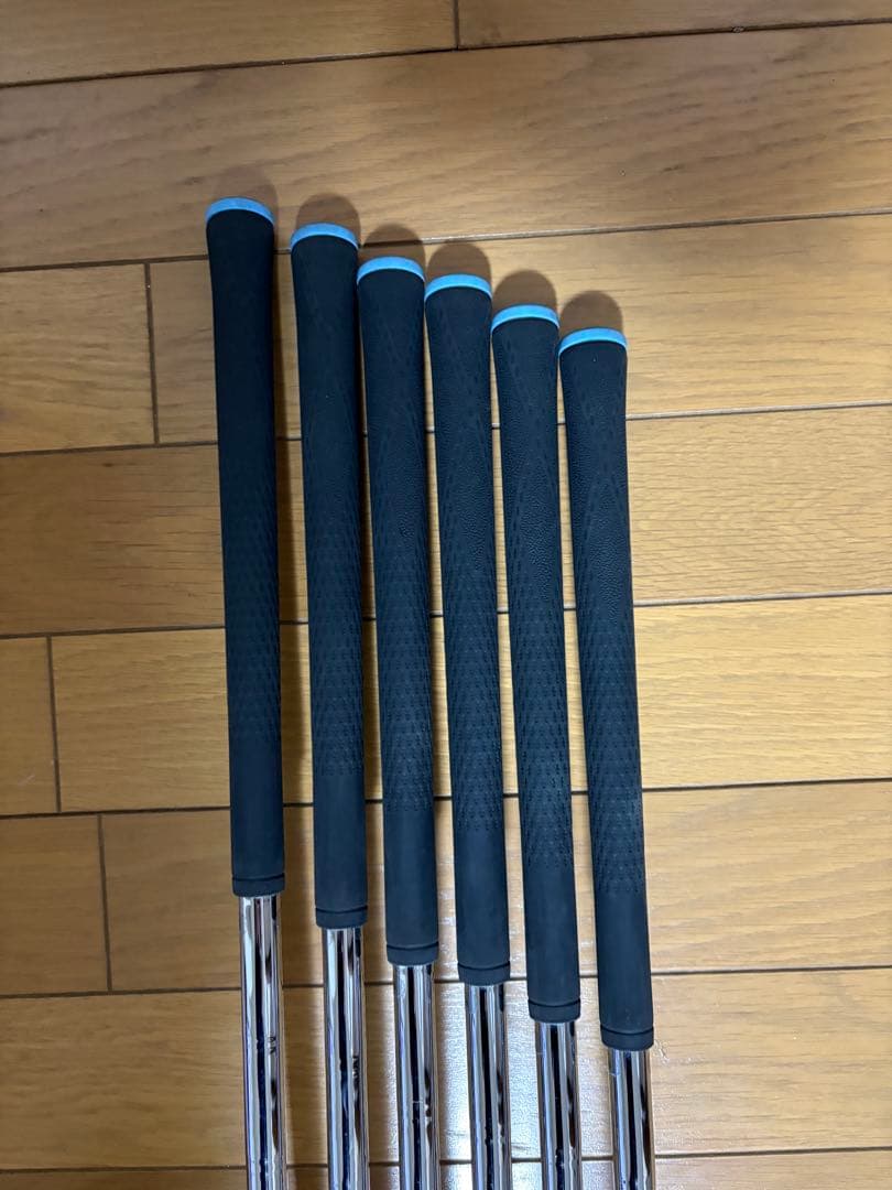 【美品】マグレガーNV-Fアイアンセット 5-9 P NS850R