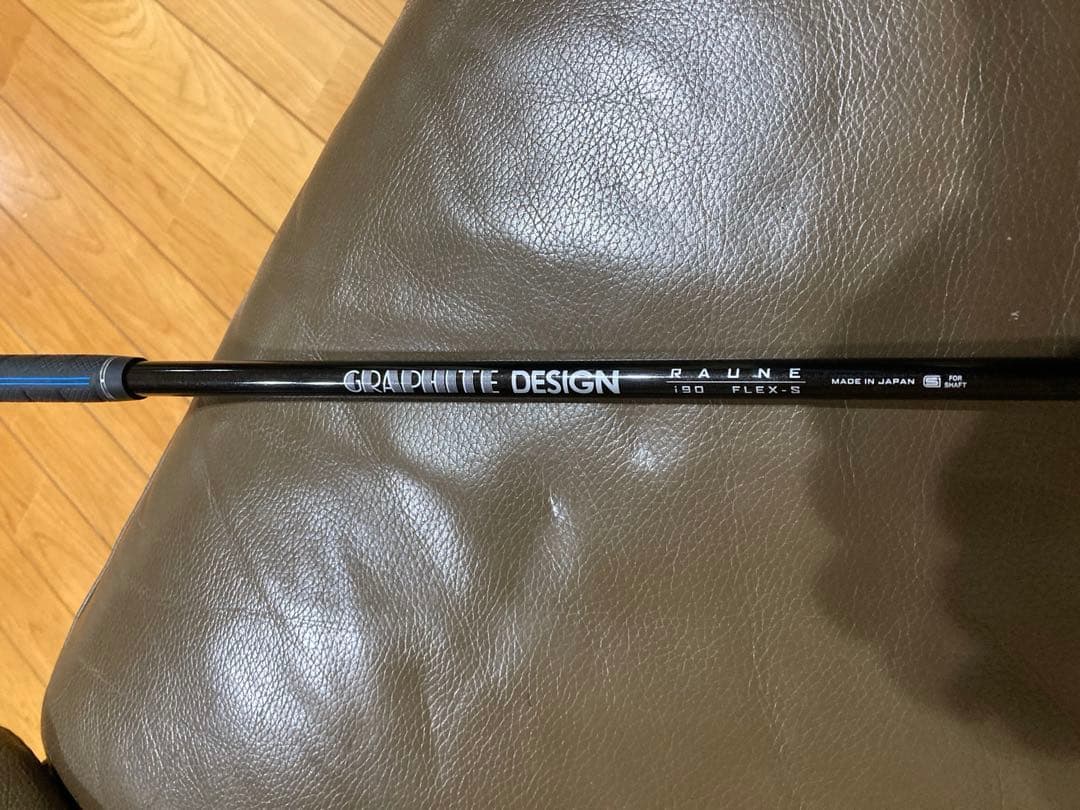 スリクソンフォージド2アイアンセットウェッジラウネカーボンシャフト