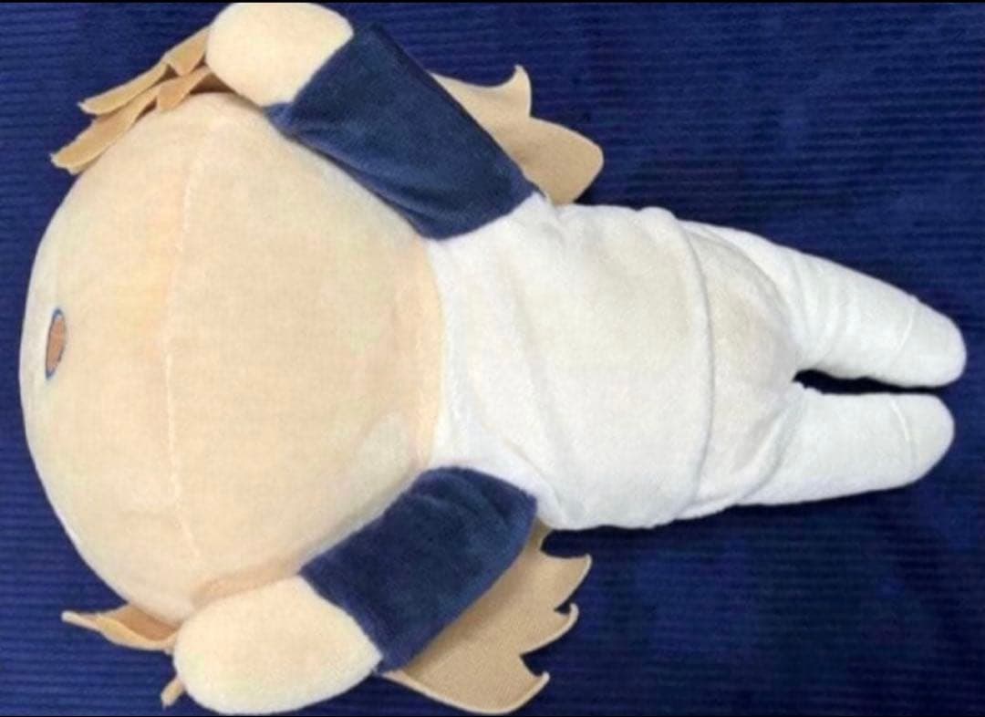 Eve×Sou ツーマン 蒼 寝そべりもちもち ぬいぐるみ ビーズクッション