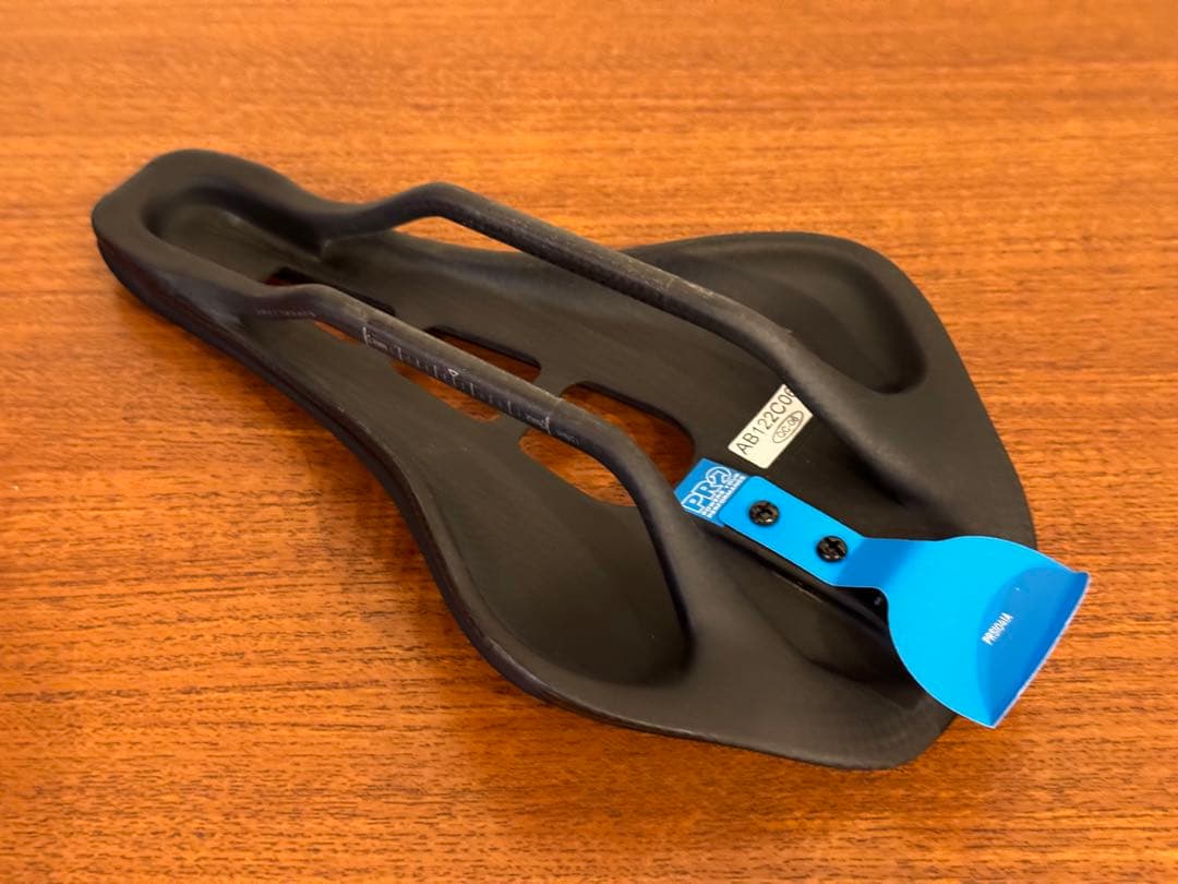 シマノPRO STEALTHカーボン スーパーライト　142mm