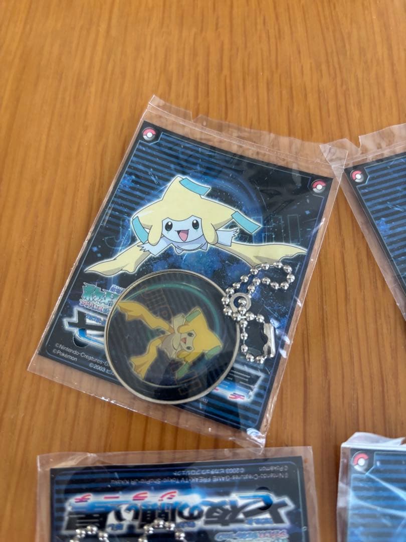 ポケモン アクリルキーホルダー 5個セット　ジラーチ　キモリ　ピカチュウ