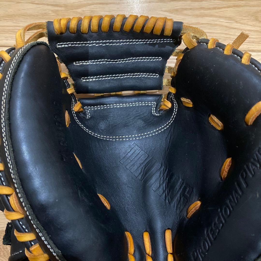 公式用　グローブ 黒/オレンジ　トレーニング