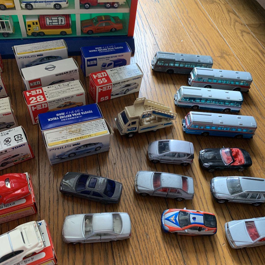 トミカ　　ディスプレイケース・ミニカー