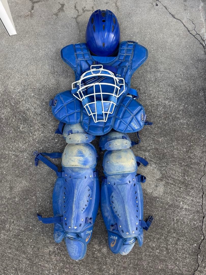 アシックス　キャッチャー防具