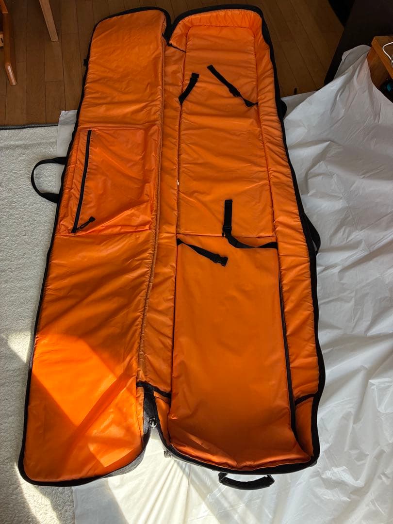 eb'sスノーボードバッグ （キャスター付）