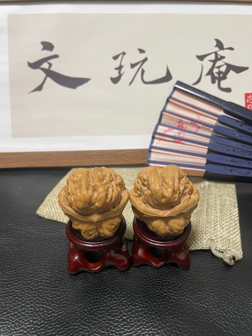 No.260遊ぶくるみ　文玩核桃 ❤️❤️❤️❤️三角箭毒蛙文玩袋　セット