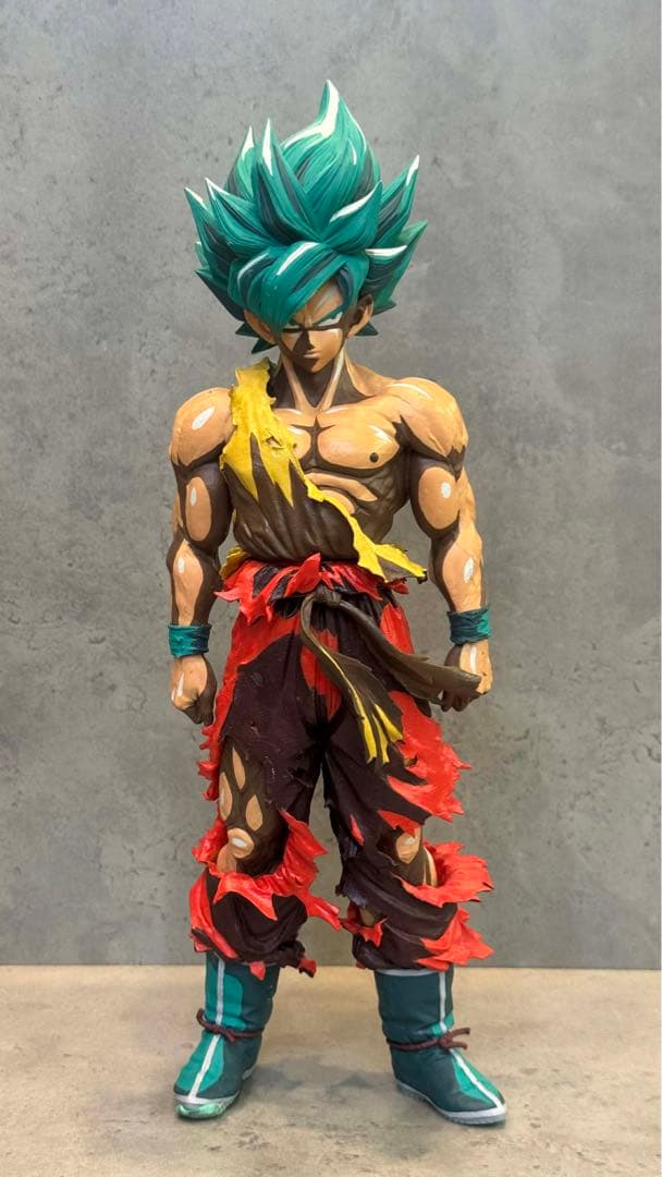 ドラゴンボールベジータ と孫悟空フィギュア 2体セット緑