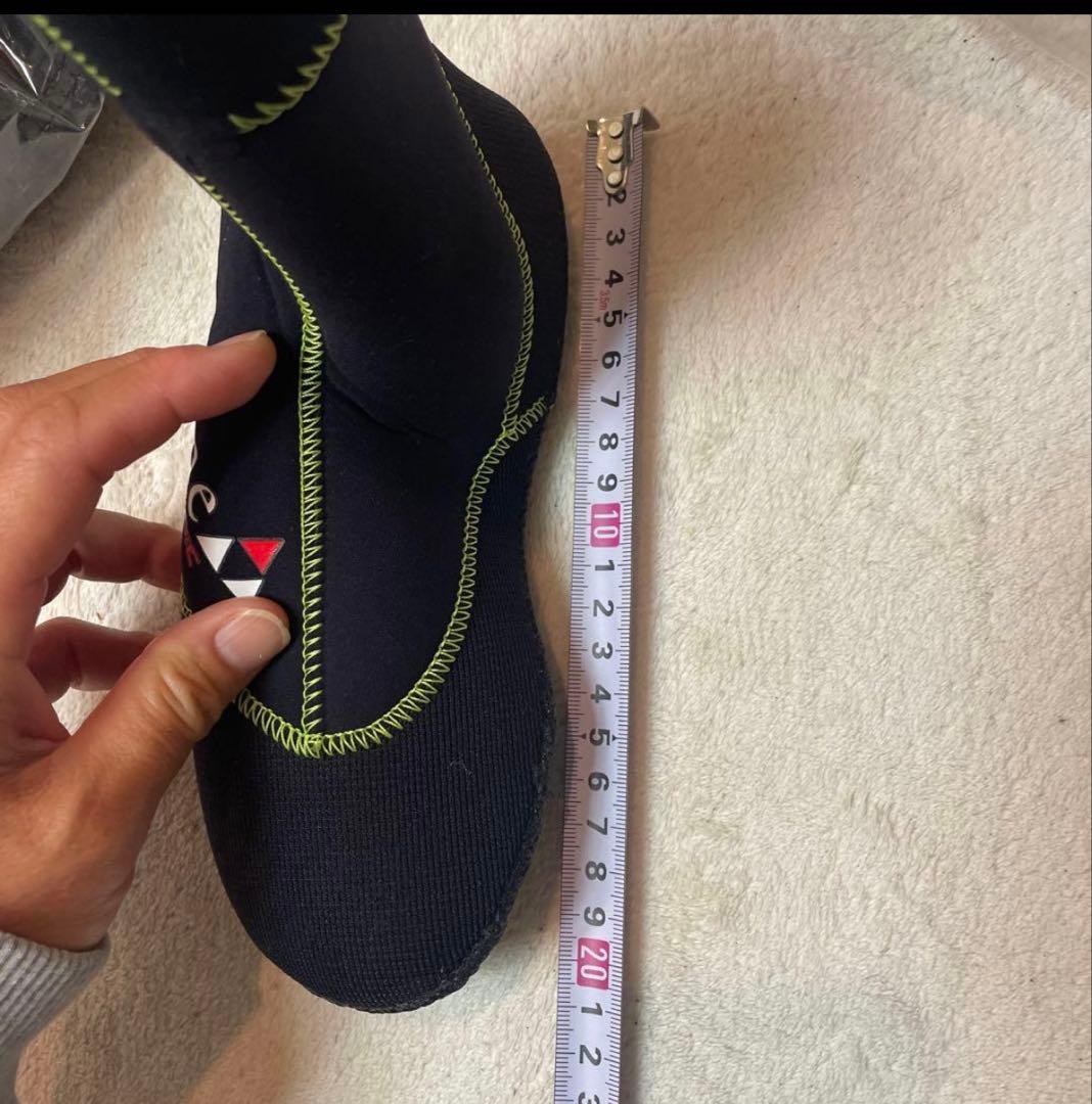 未使用品サーフブーツ Prime S2 ネオプレンブーツ 黒 4.5mm xxs