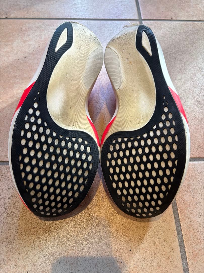 メタスピード エッジ TOKYO 26.5cm