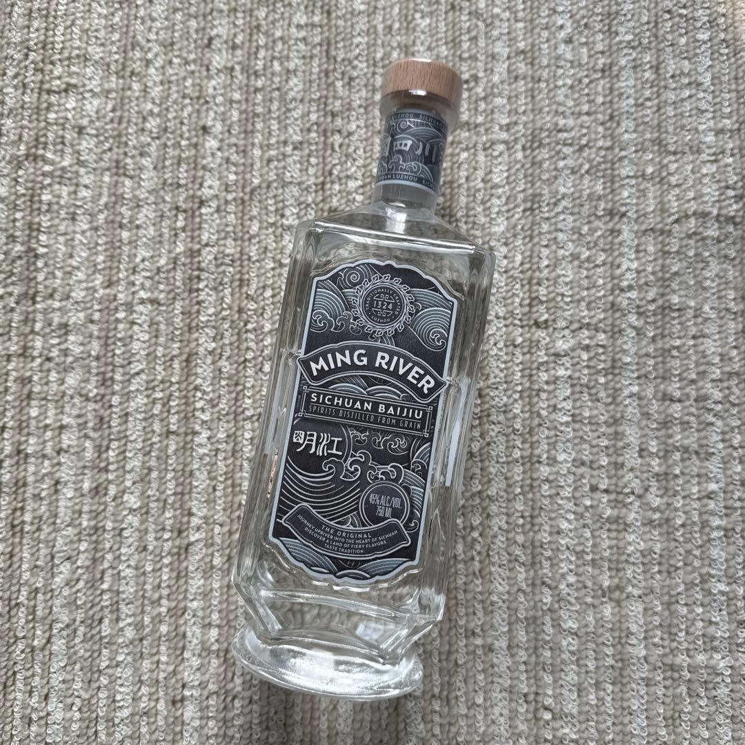 MING  明江四川白酒 750ml Baijiu 45