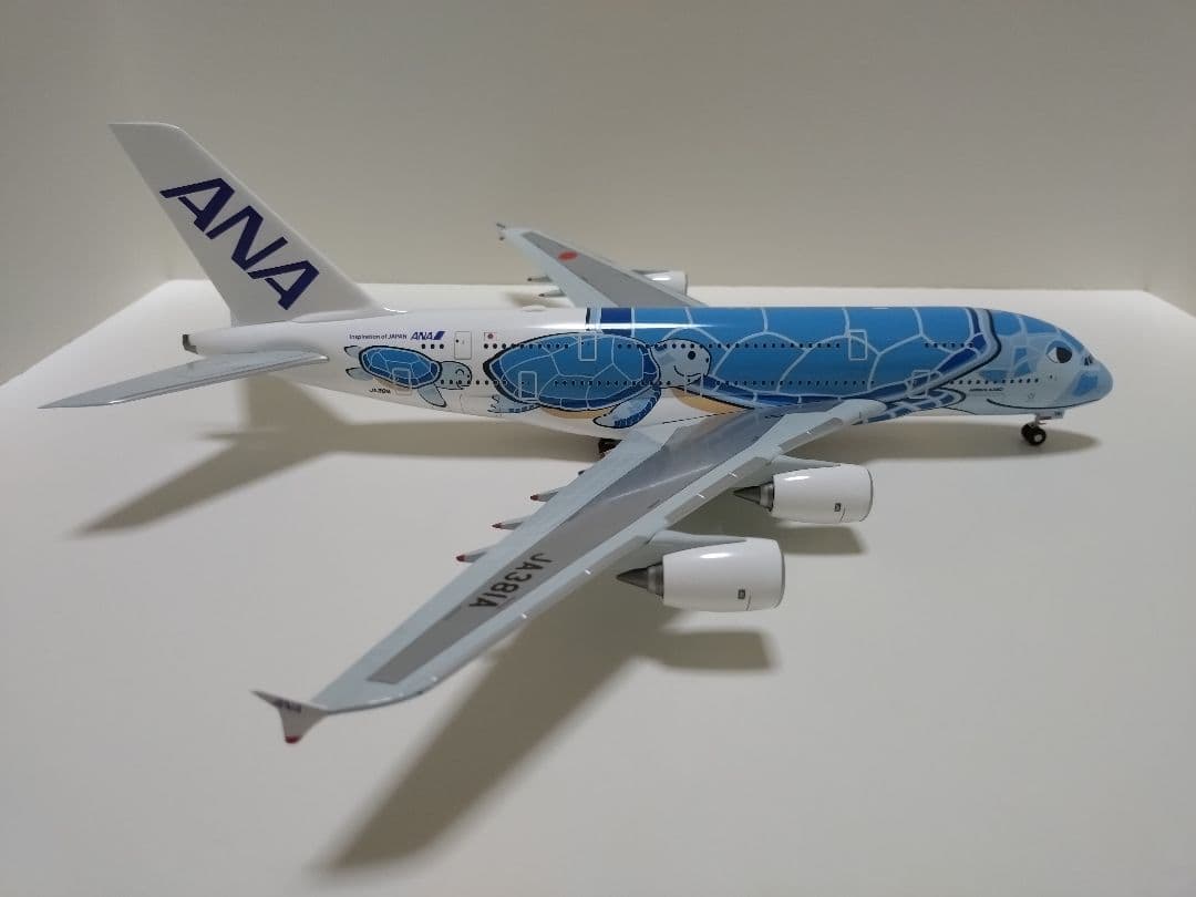 ANA全日空 A380 フライングホヌ1号機　JA381A　1/200