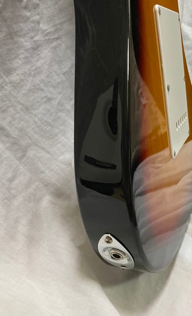 PLAYTECHエレキギター ストラトタイプ Fenderピック&チューナー付き