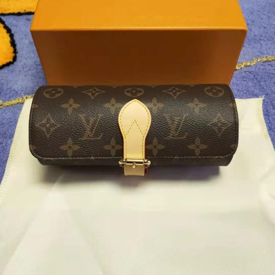 【美品】ルイヴィトンモノグラム エテュイ 3モントルM47530 ウォッチケース