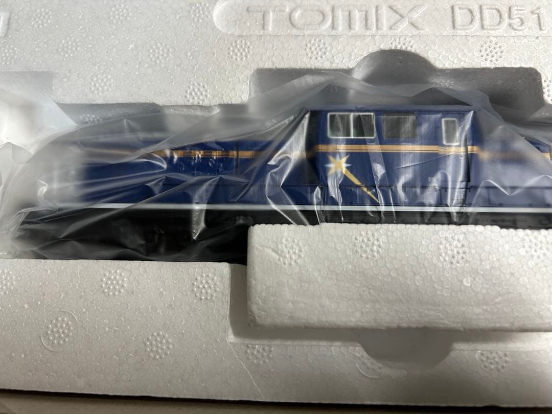 HOゲージ　TOMIX DD51 1000形ディーゼル機関車　北海道色