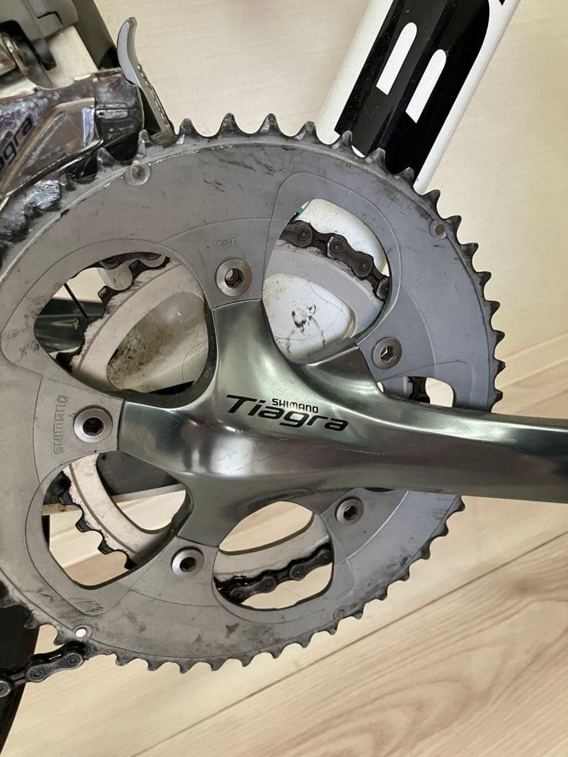 自転車ビアンキインテンソロードバイク