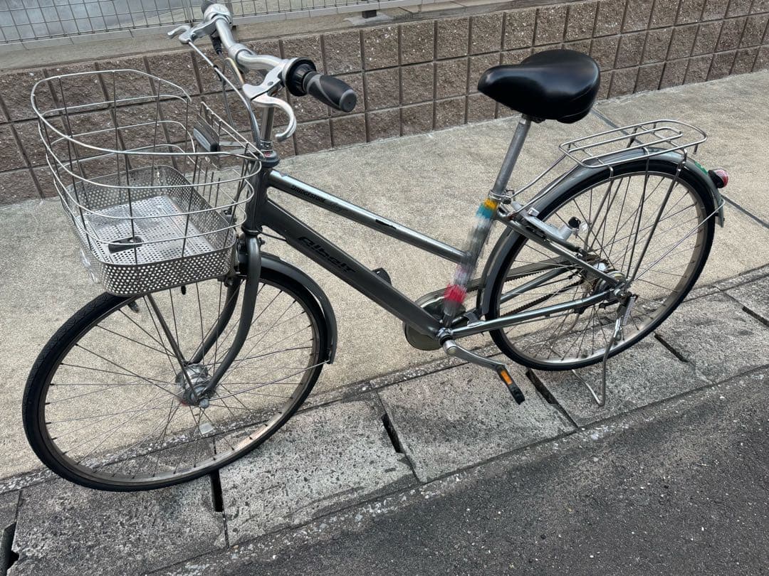 自転車 シルバー 愛知県常滑市 引き取り限定