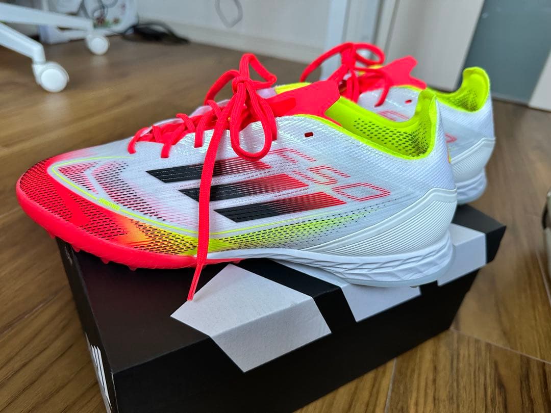 adidas F50 PRO TF ターフ用シューズ
