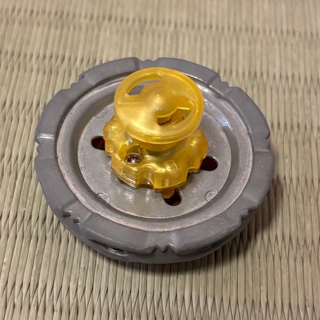 メタルファイトベイブレード　最強3個セット　改造してます