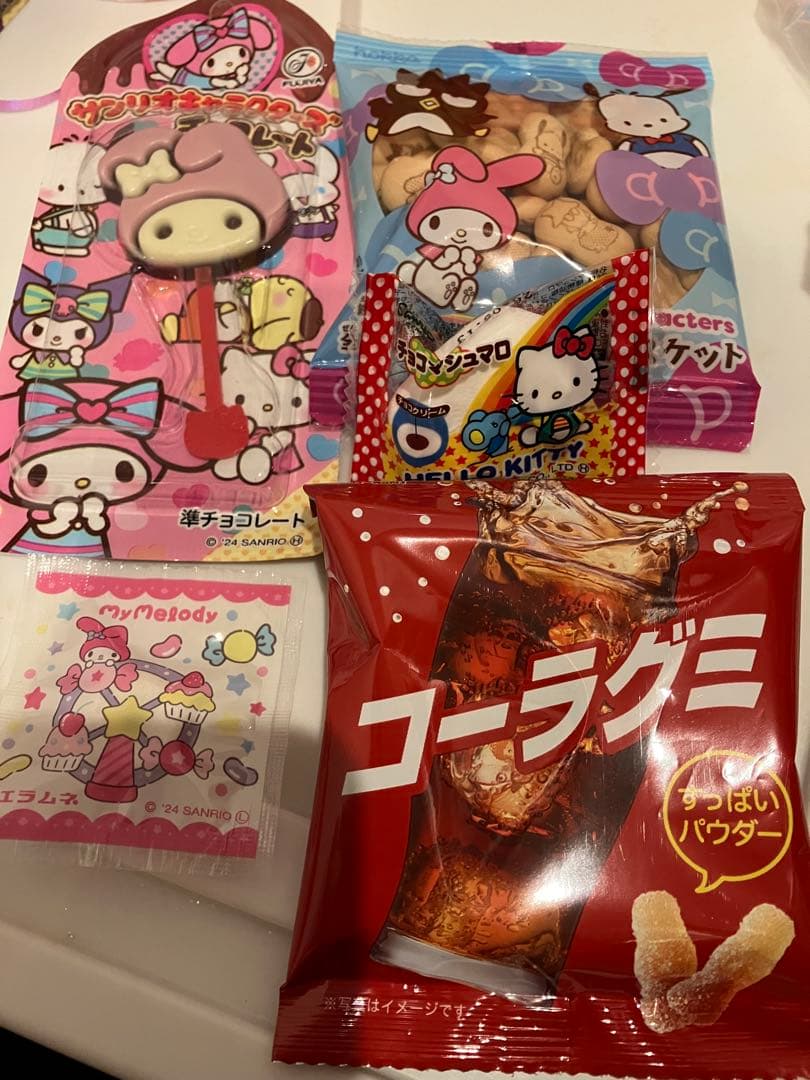 mimi様オーダー品　バルーンブーケ　お菓子　サンリオ　卒園　卒業