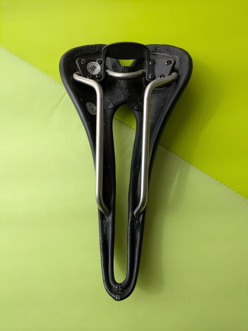 Selle SMP DYNAMIC サドル