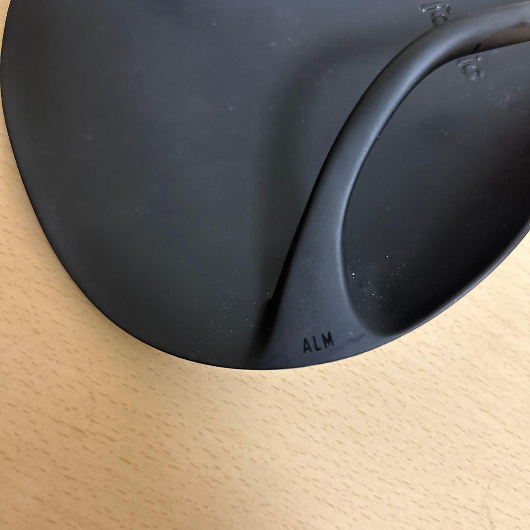 美品　FABRIC SADDLE ALM ULTIMATE ホワイト 最終値引き