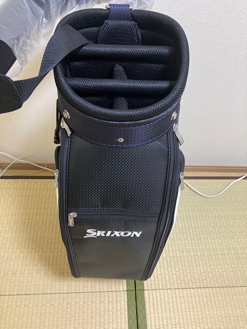【値下げしました】【新品未使用】Srixon キャディバッグ GGC-S140G