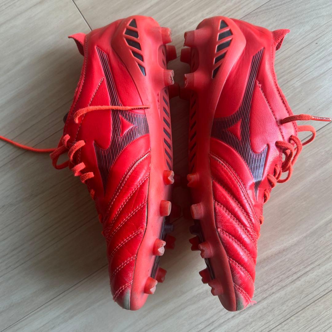 ミズノモレリア NEO 3 JAPAN 限定色！イグニッションレッドパック