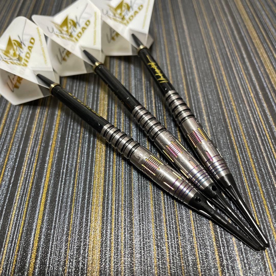 定価14800円 ソフトダーツ あかり レガシー3 投げやすい AKARI