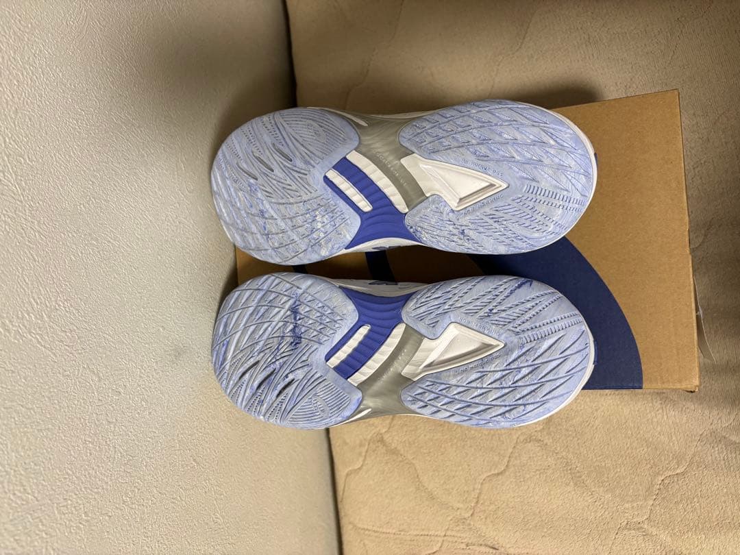 シューズ v-swift ff 4