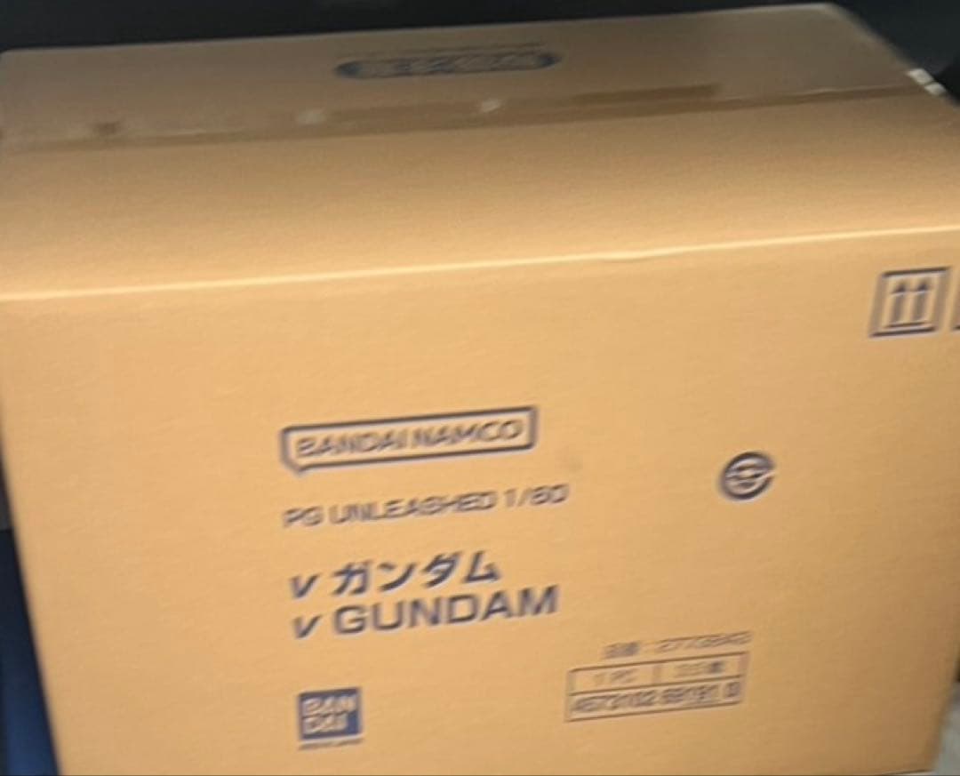 未開封品 PG UNLEASHED 1/60 νガンダム　機動戦士　逆襲のシャア