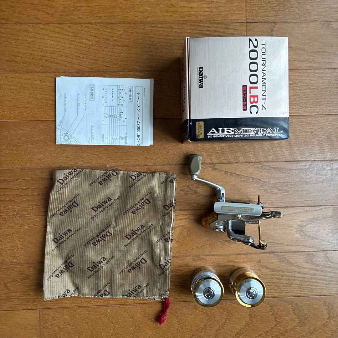 ダイワ　TOURNAMENTーZ 2000 LBC 替スプール付