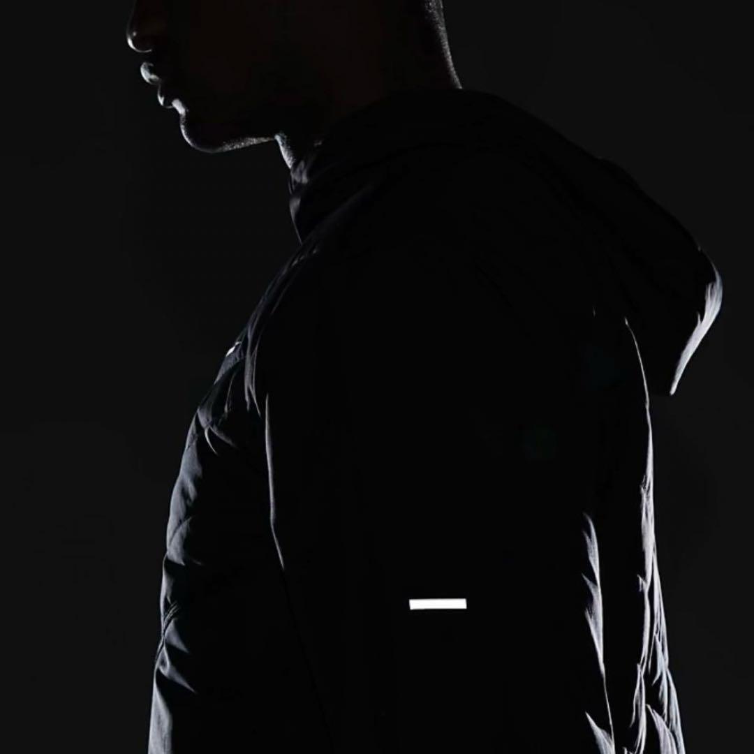 ナイキ　エアロレイヤージャケット　ブラック　M