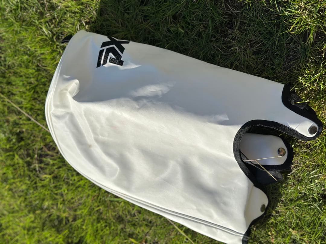 BIGロゴ！PXG キャディバッグ スタンド付き アイボリー