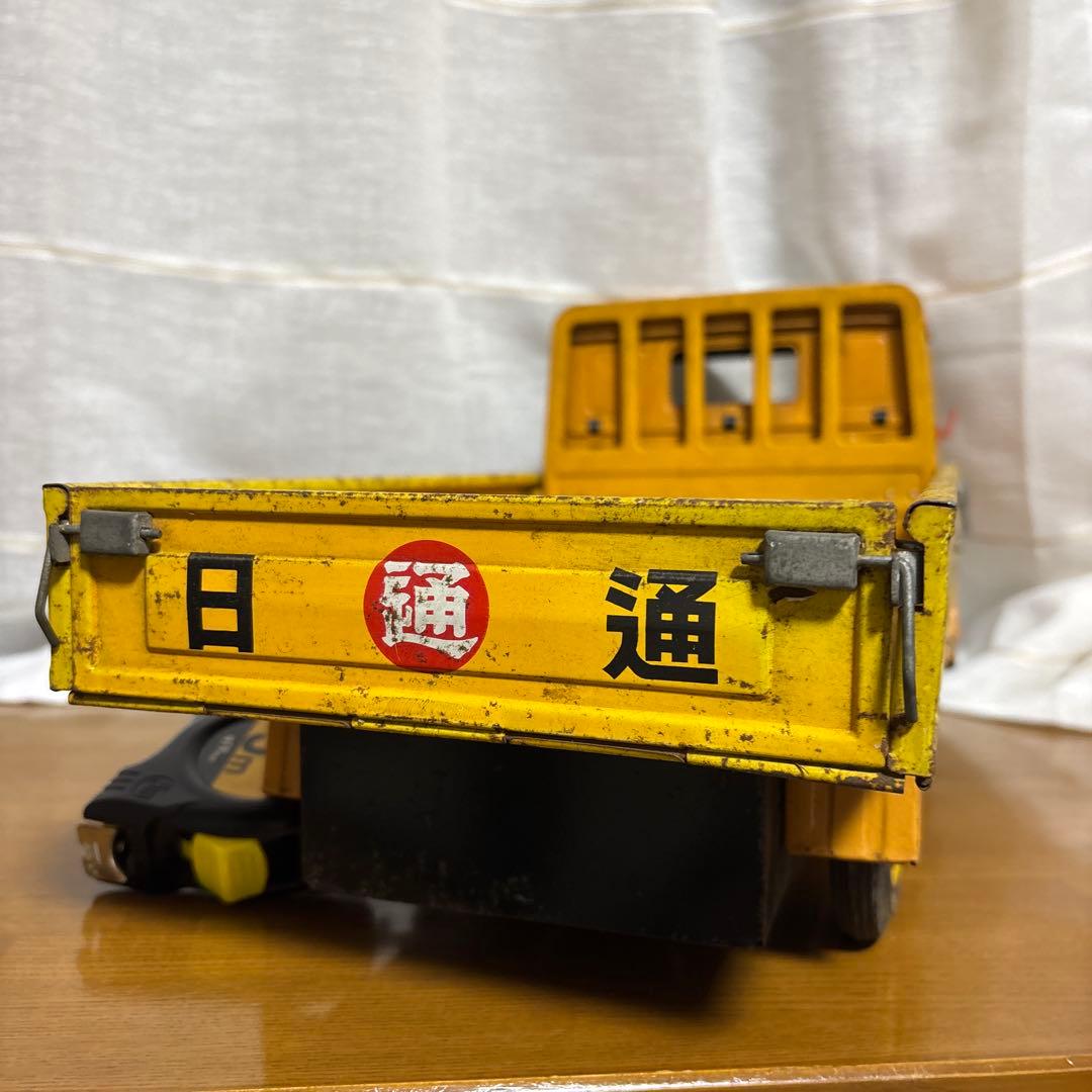 ブリキの車　ブリキのトラック　ブリキのおもちゃ　トヨエース　日通　日本通運