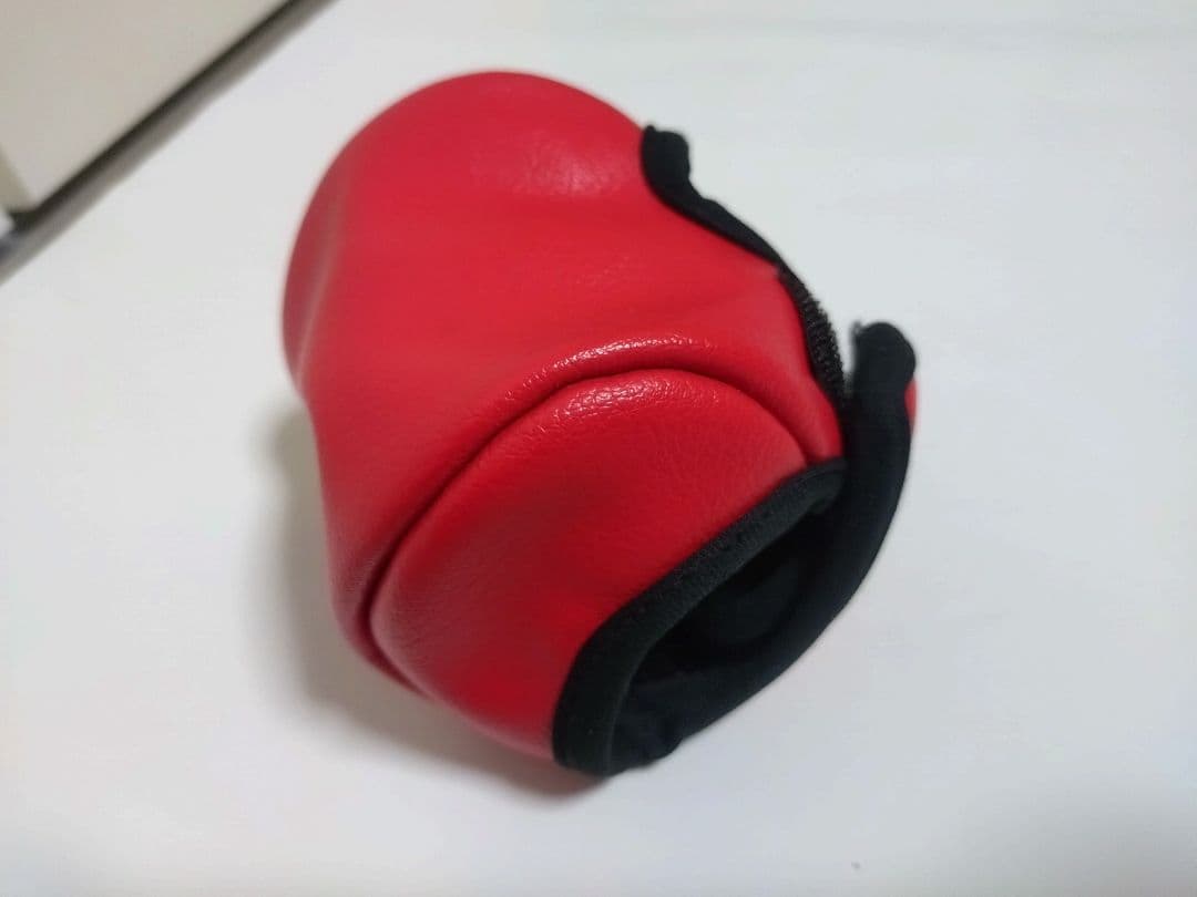 Megabass メガバス リールプロテクター ケース 赤✕3 黒✕3