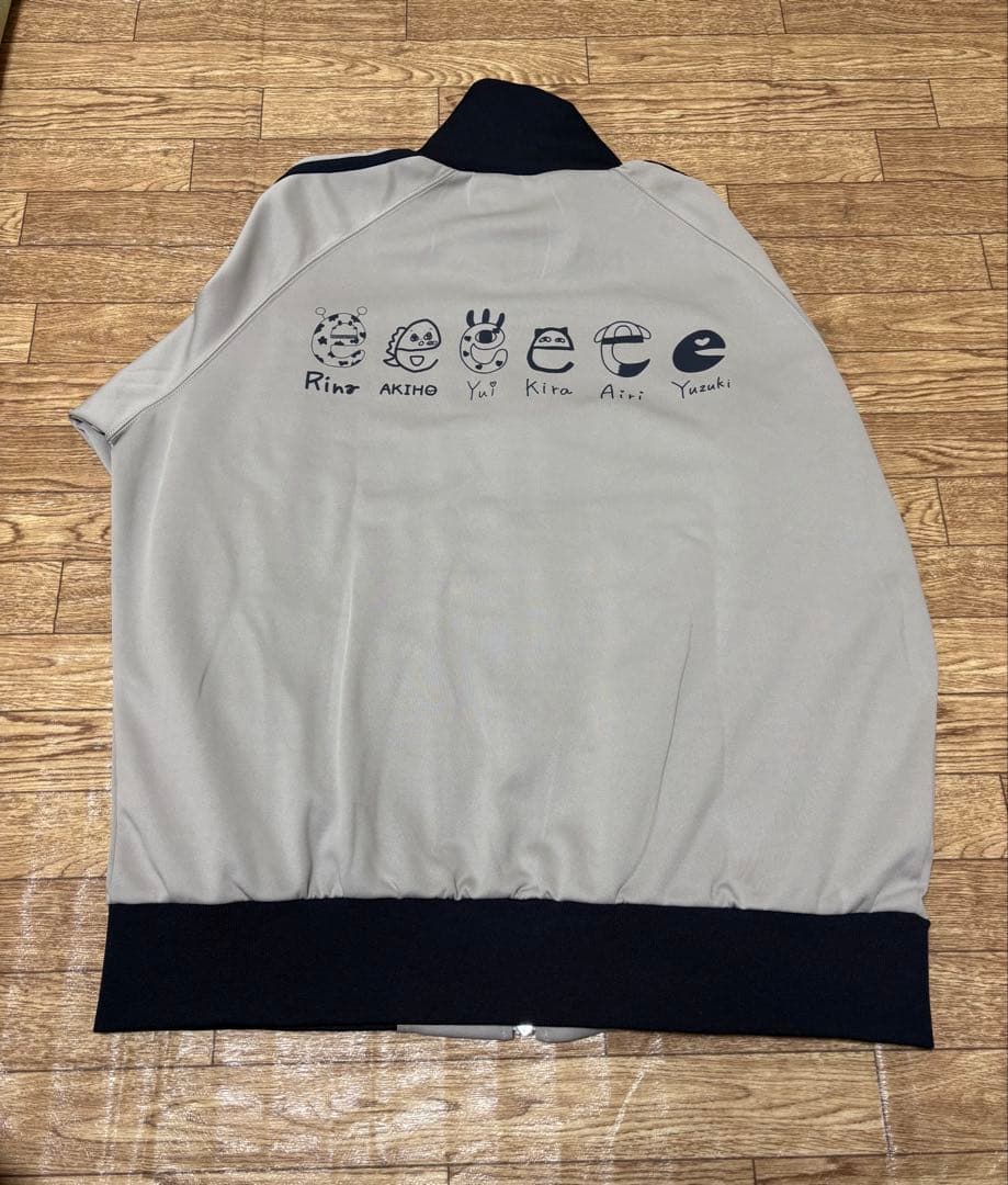 と*り様 櫻坂46 サクラミーツ　トラックジャケット　XL