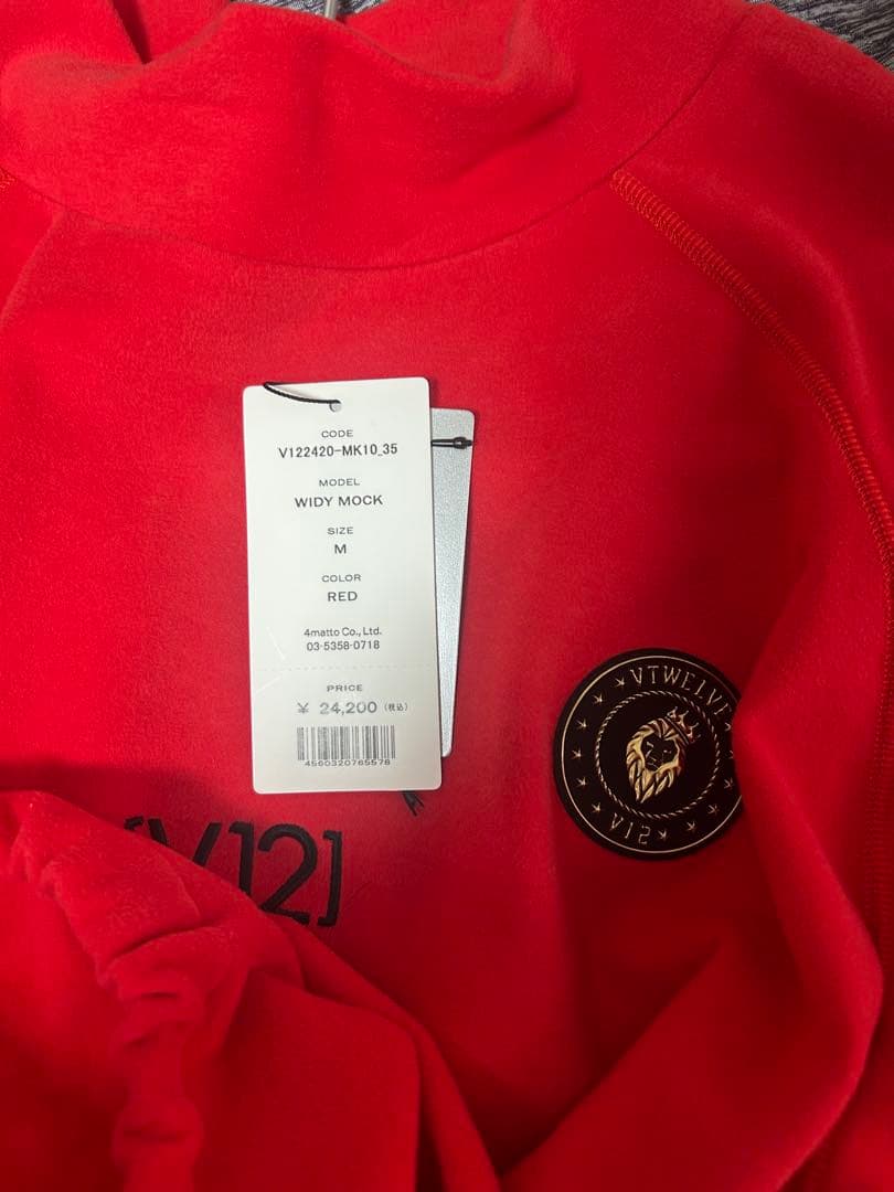 V12（ヴィトゥエルヴ) WIDY MOCK /モックネックM 赤 未使用ゴルフ
