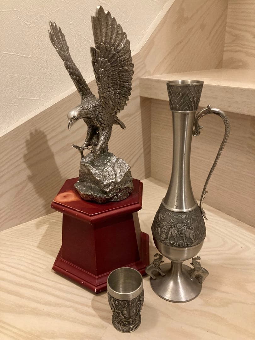アンティーク　鷲の置物、象の花瓶　ピューター製