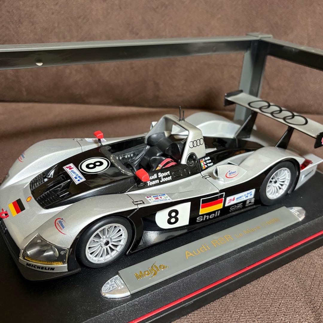 ともきち　ミニカー 1/18 ２台