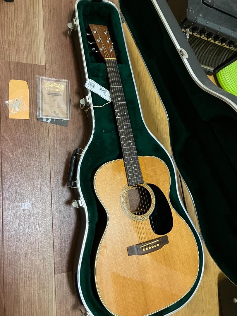 Martin OOO-28 2007年製　ケース付き