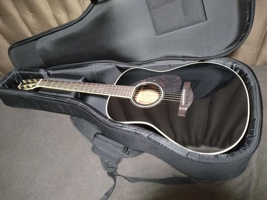 ヨ*シ様 【美品】YAMAHA LL6 ARE ブラック ギグケース付き　23年