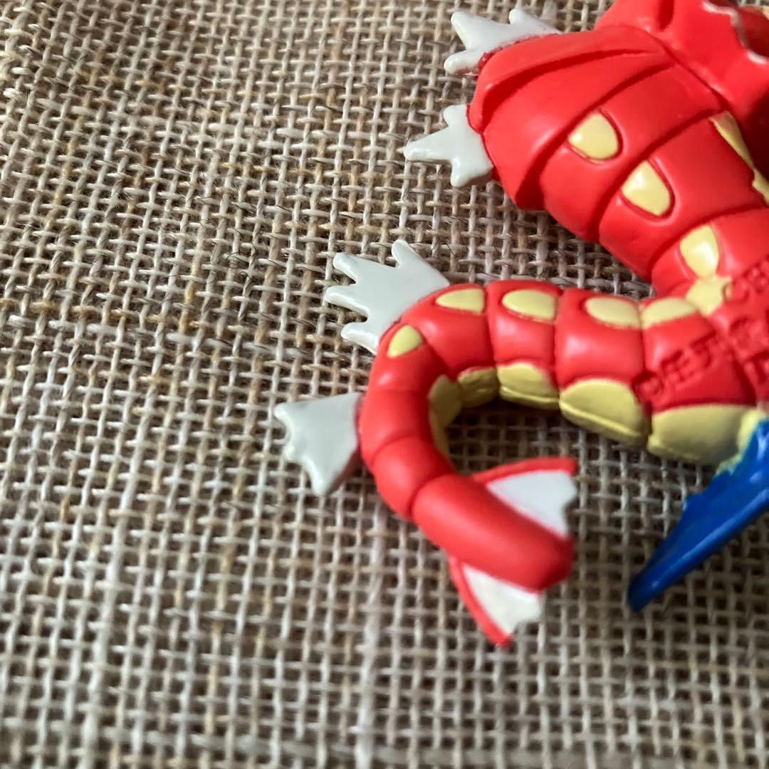 【美品】モンコレ　ギャラドス　希少色違い　赤ギャラドス　非売品